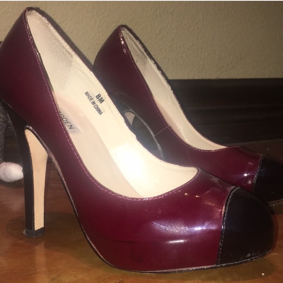 Steve Madden Shoes - Steve Madden Burgundy Patent Platforms Size 8